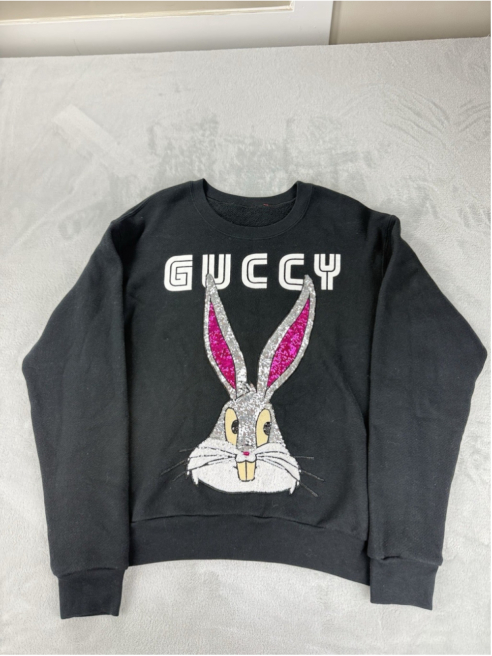 Gucci Women's Size XS Bugs Bunny Sequin Black Sweater Limited Edition